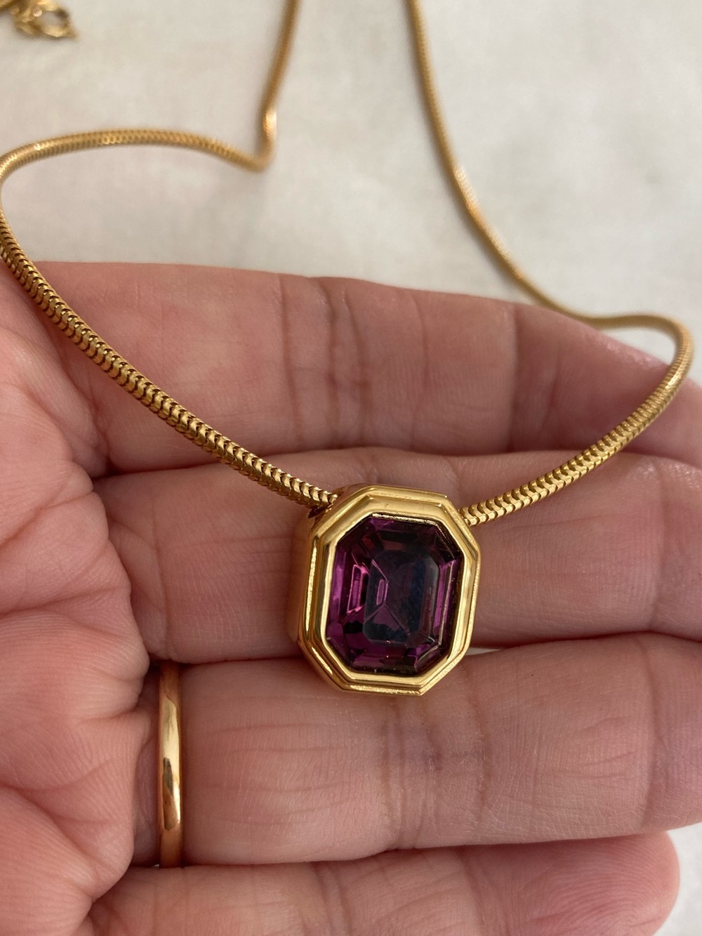 Gold Tone Necklace with Amethyst Colored Glass Stone - Picture 5 of 7